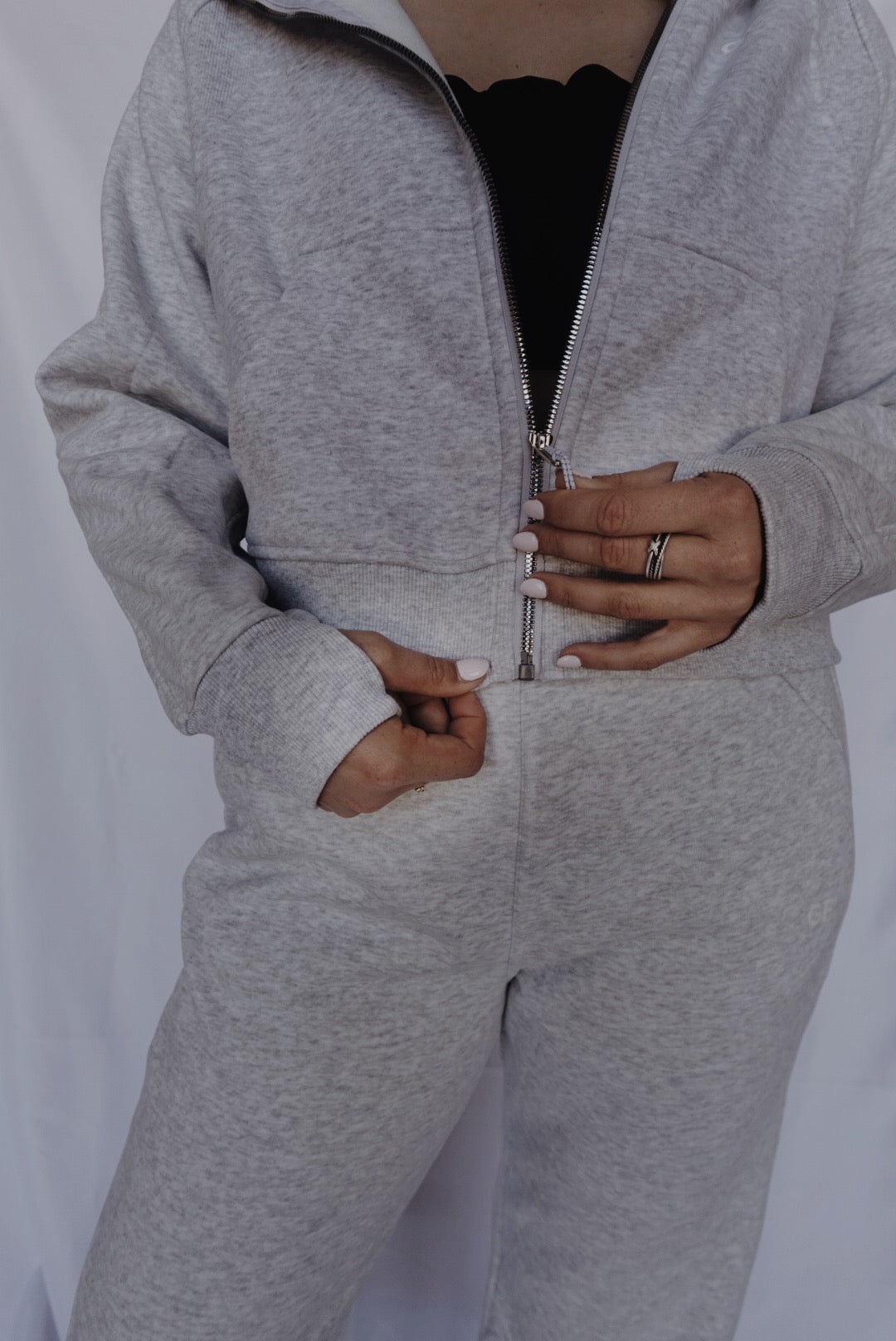 Zip up Scuba