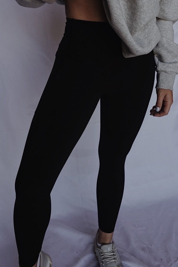 High waisted leggings