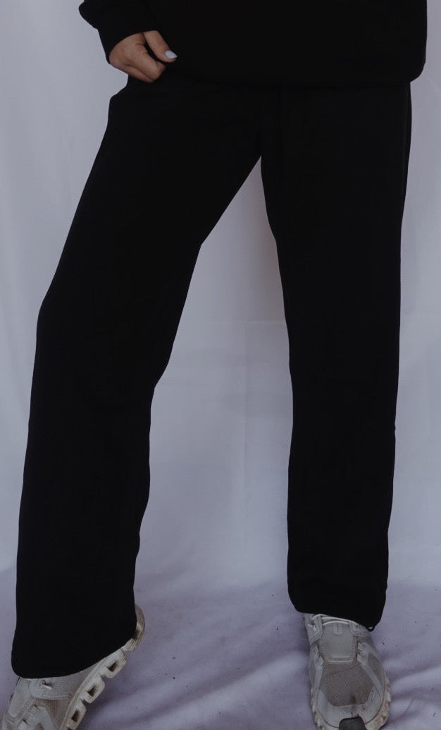 Strait Leg Sweatpant