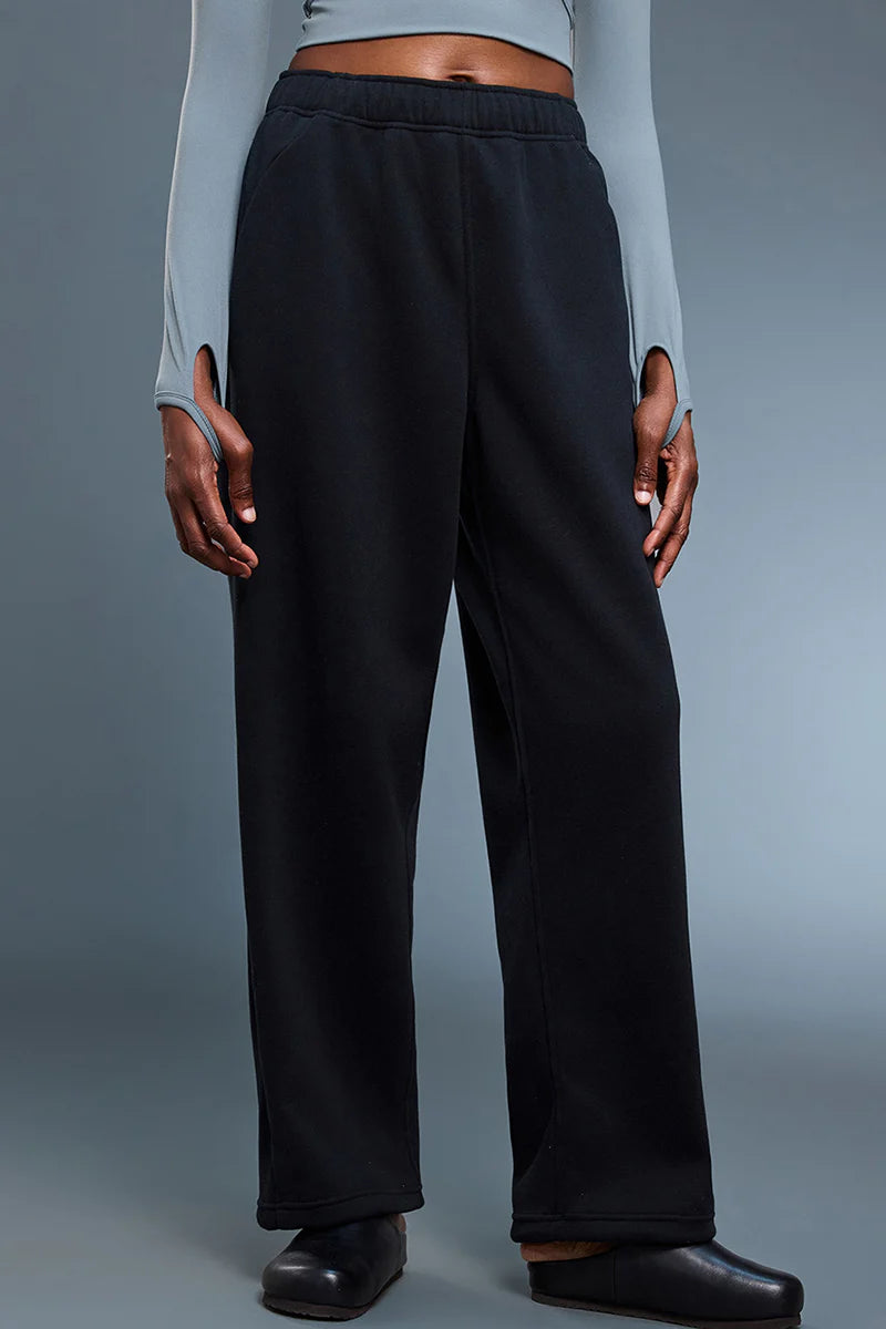 Strait Leg Sweatpant